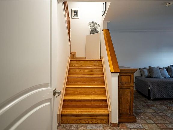 4th image of 41 Country Dr W #N