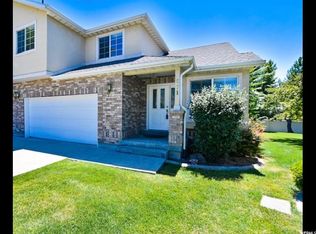 671 W 550 S, Centerville, UT 84014