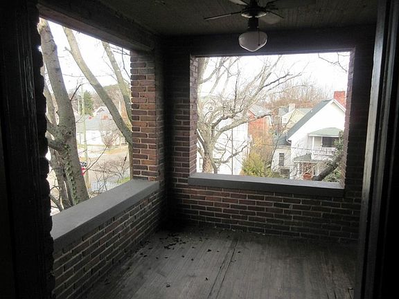 4th image of 729 Morgan St APT 6
