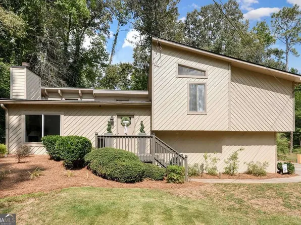 1755 Jody Dr NE, Marietta, GA 30066