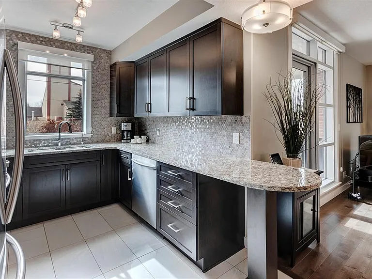 32 Varsity Estates Cir NW #102 — Photo 14
