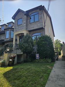 5198 Hylan Blvd, Staten Island, NY, 10312