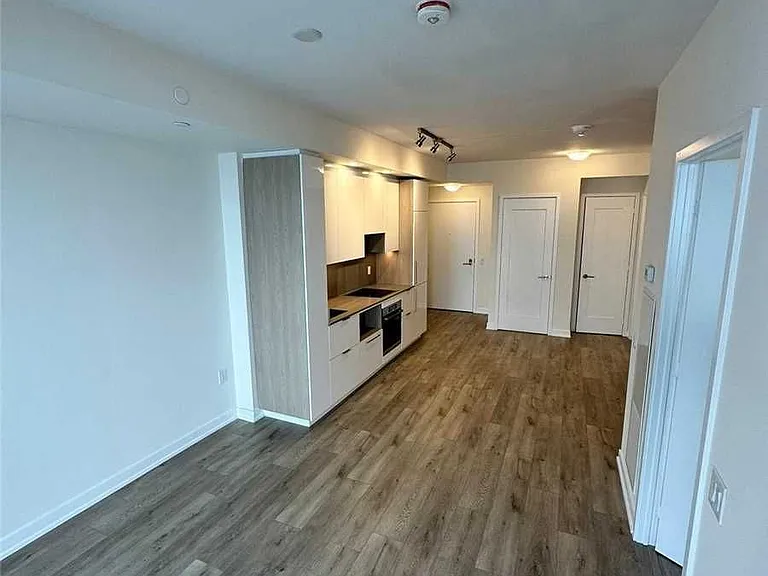 28 Freeland St #2601 — Photo 17
