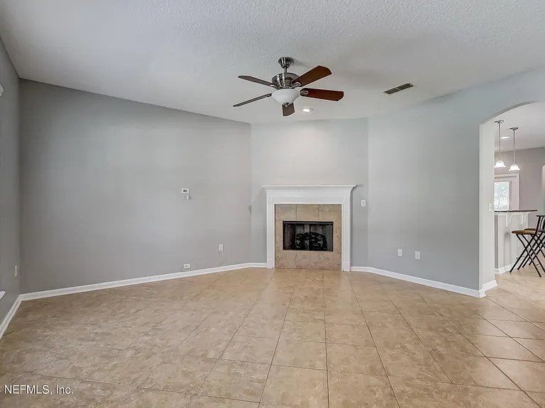 1931 Derringer Rd — Photo 7