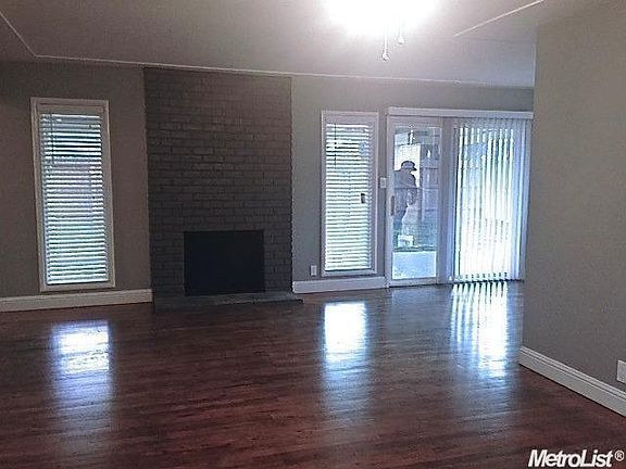 4th image of 2305 Louise Ave