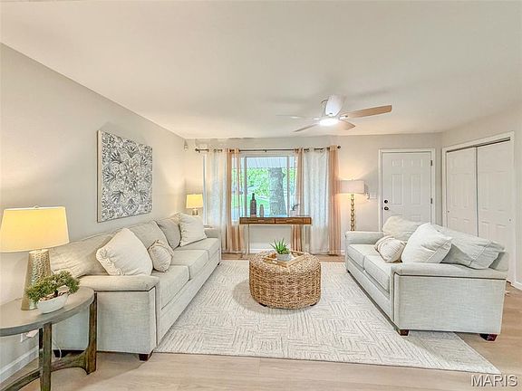 5th image of 216 Laurel Dr