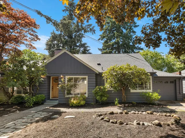 7939 SW 11th Ave, Portland, OR 97219