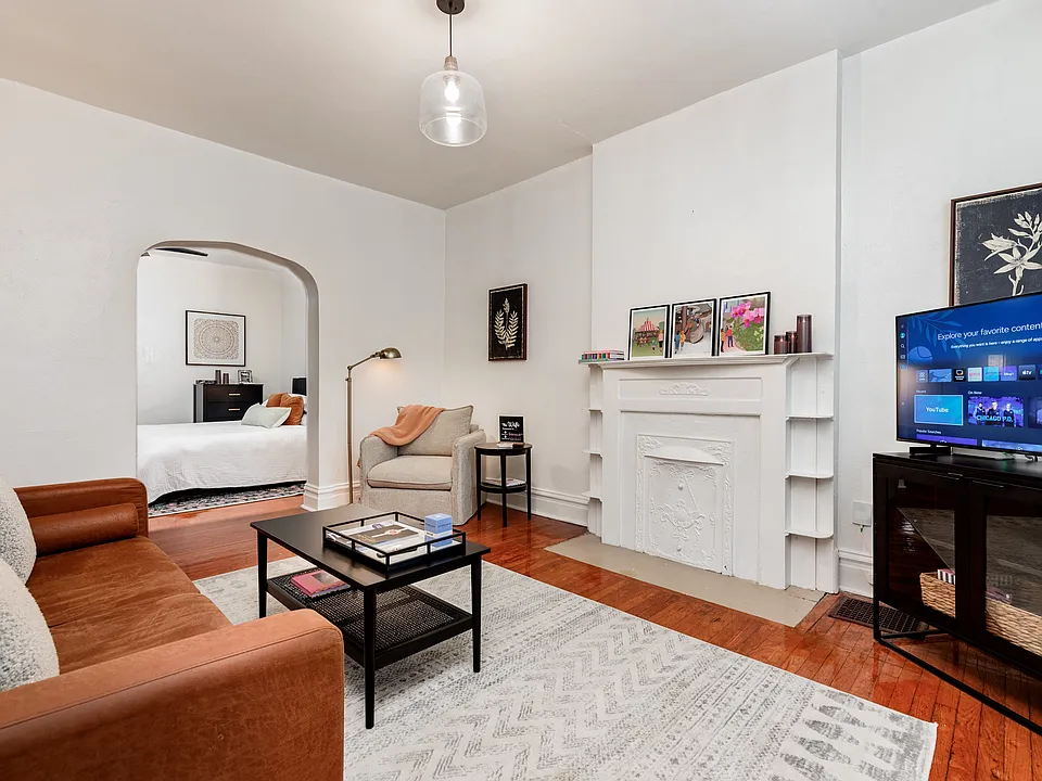 4271 Botanical Ave #1F