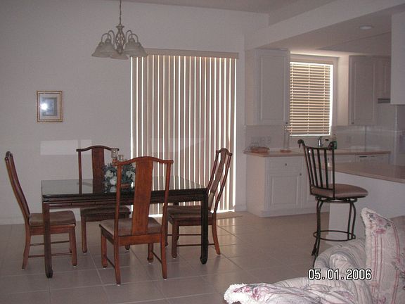 5th image of 8865 SE Retreat Dr