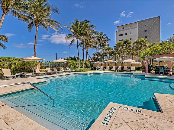 2nd image of 2110 N Ocean Boulevard #22a