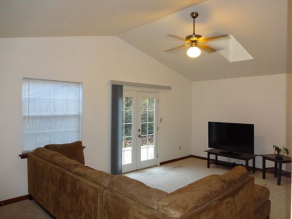 2nd image of 4098 Cottage Wood Trl