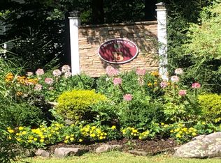 6424 Marvin Gdns, Tobyhanna, PA