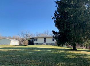 7240 Girdle Rd, West Farmington, OH 44491
