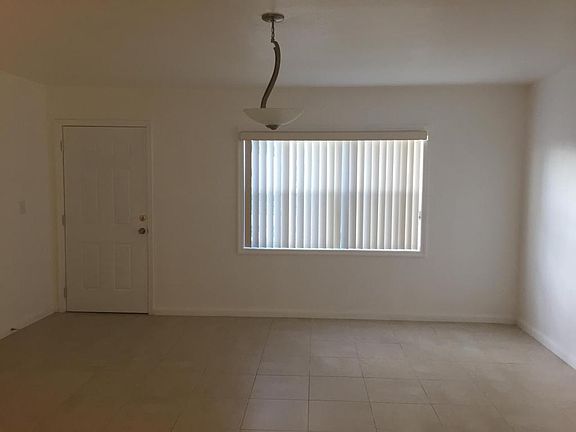 4th image of 464 Cheyenne Dr