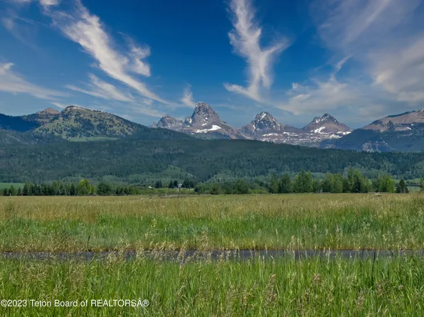 2330 Snow Crest Ranch Dr, Driggs, ID 83422