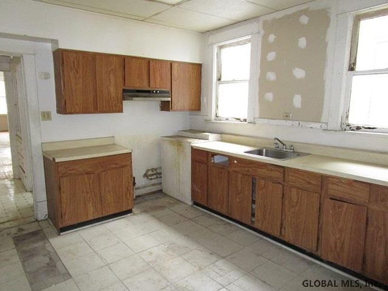 4th image of 36-38 MORRIS Street