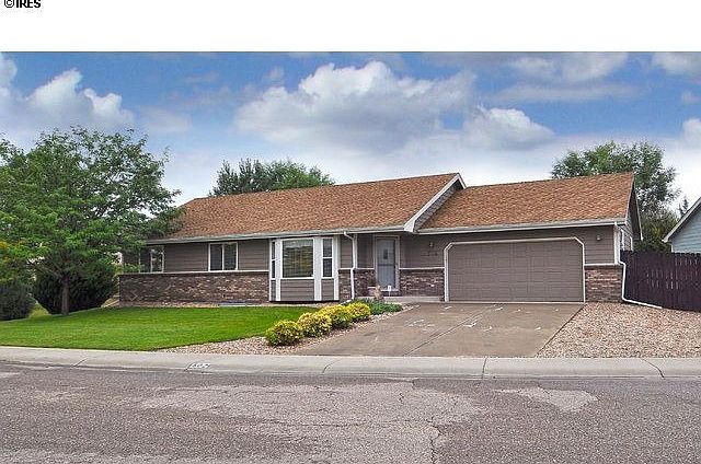 1st image of 502 Hemlock Dr