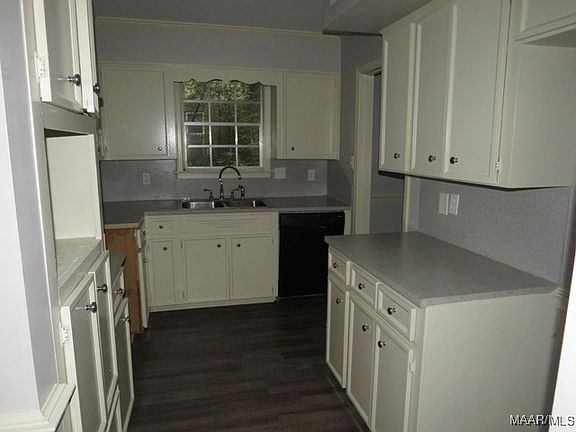 5th image of 354 Holly Ridge Dr