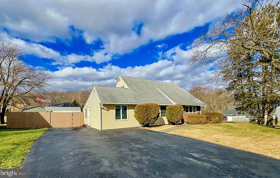 75 Vermilion Dr, Levittown, PA 19054 Zillow