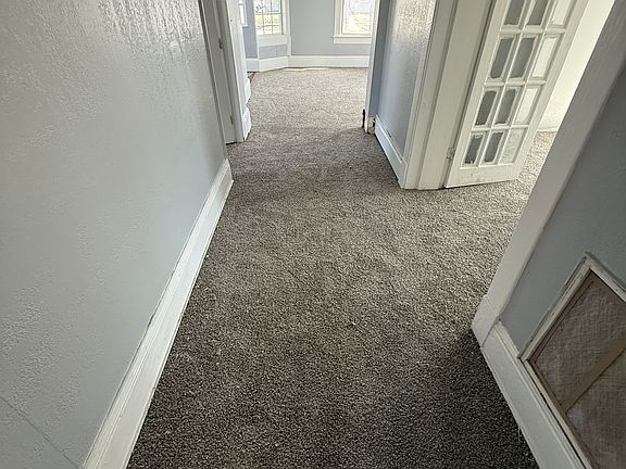 2nd image of 101 S Allen Ave