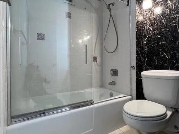 7002 Blvd East image 15 of 35