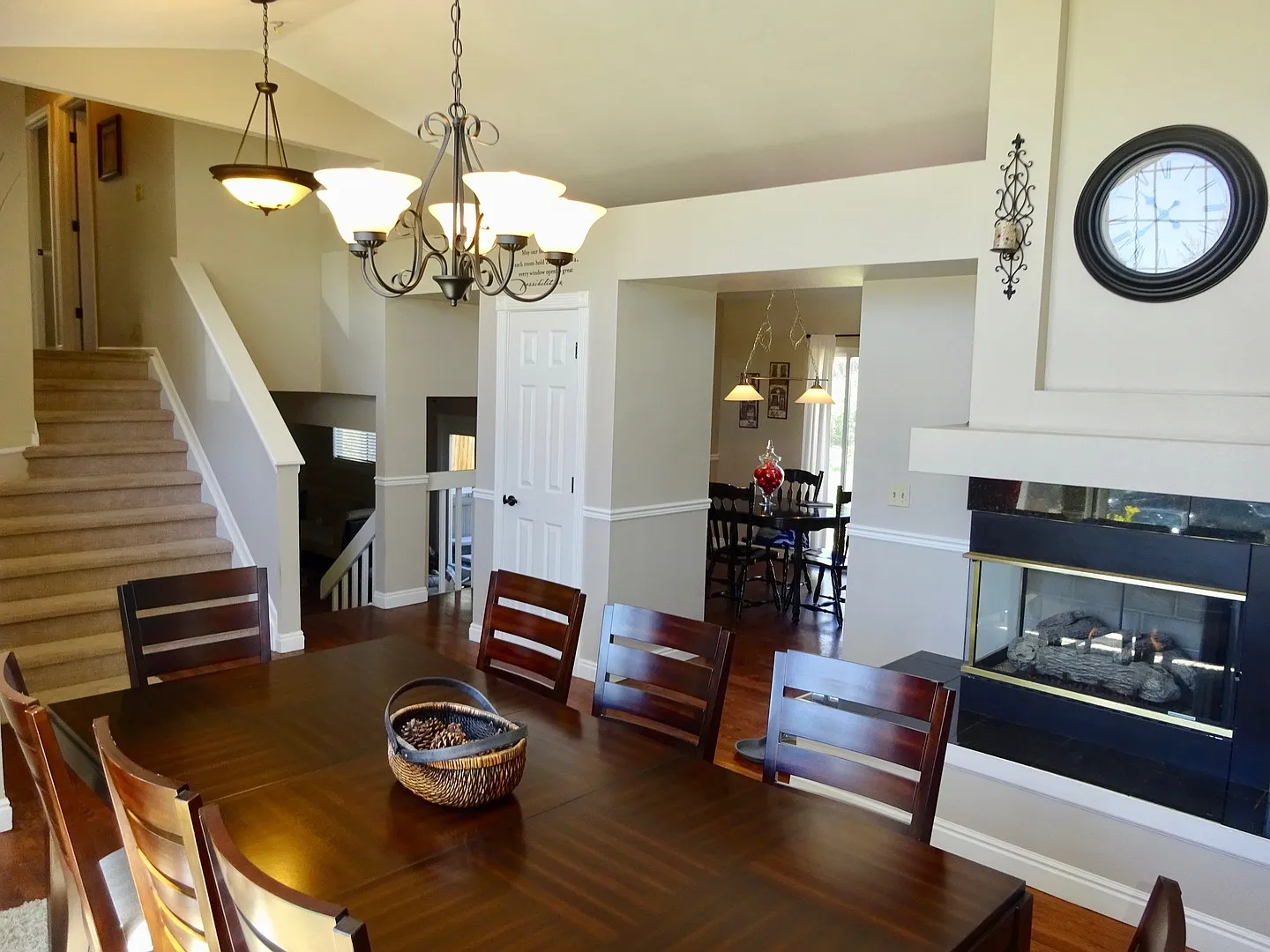 Gorgeous Three Bedroom Home In Littleton! — Photo 3