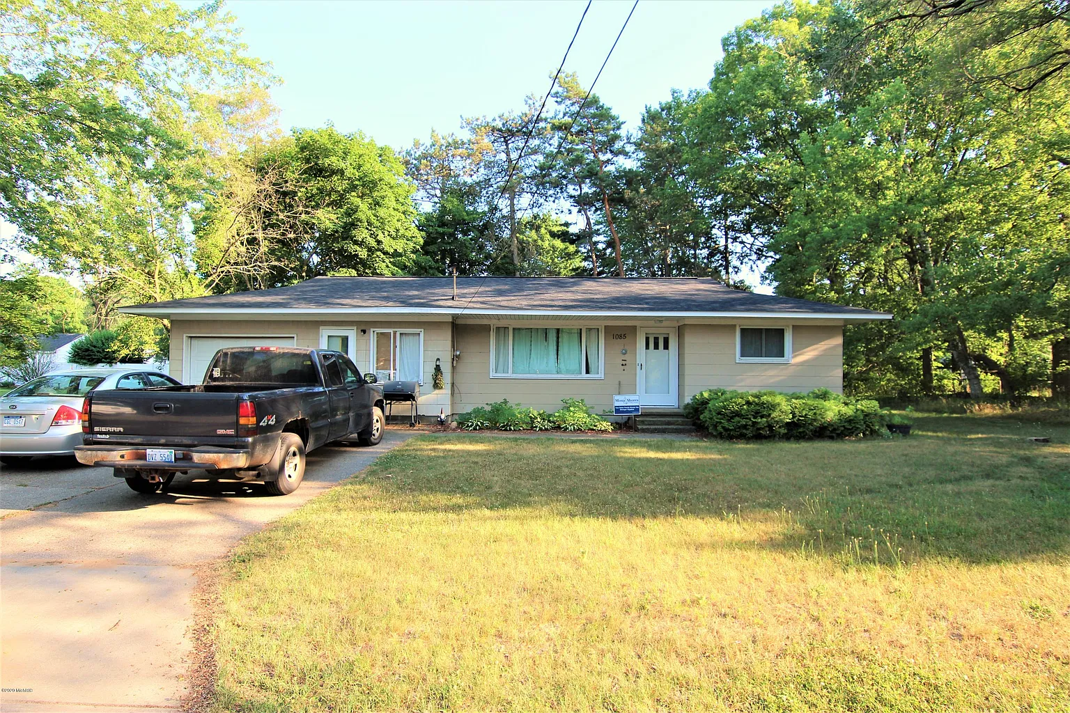1085 Wilson Ct photo 1