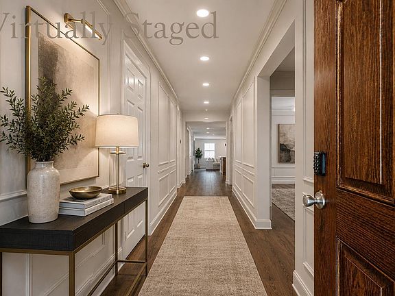2nd image of 20517 Fitzwilliam Ln
