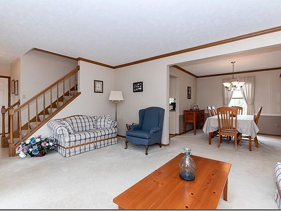 5th image of 3822 Sawbridge Dr
