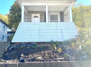 720 Virginia Ave, Follansbee, WV