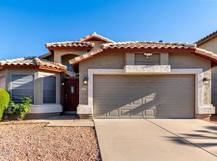 2223 E Crest Ln, Phoenix, AZ 85024