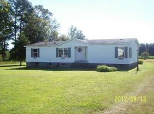 6608 McLaurin Rd, Mullins, SC 29574