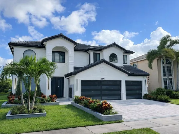 2241 SW 164th Ave, Hollywood, FL 33027