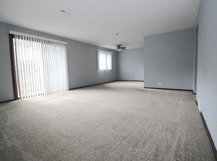 1560 S 20th St APT 3, Lincoln, NE 68502