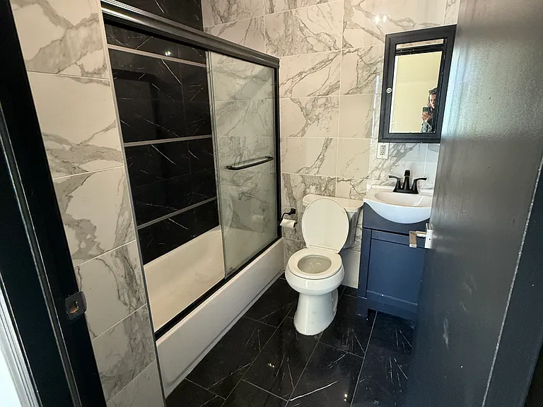 182 Ferry St #2B — Photo 10