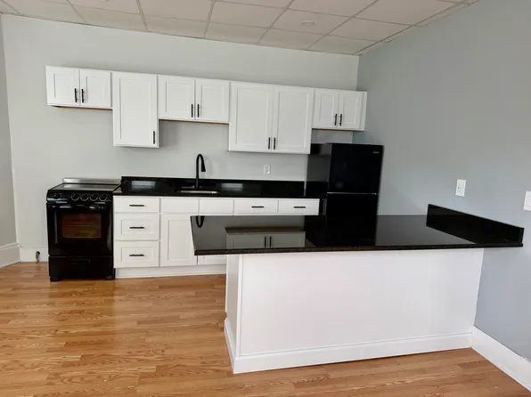30 Hancock St #3F, Everett, MA 02149