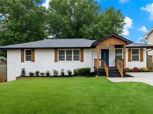 2308 Mark Trl, Decatur, GA 30032