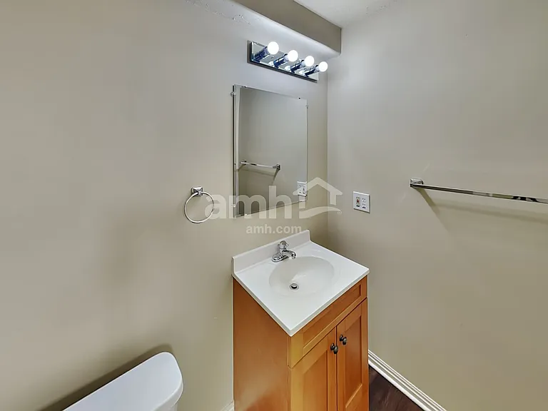 917 W Longleaf Dr — Photo 14