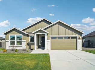 7606 Blanchard Loop, West Richland, WA 99353