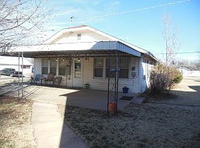 2nd image of 521 N Randall Ave