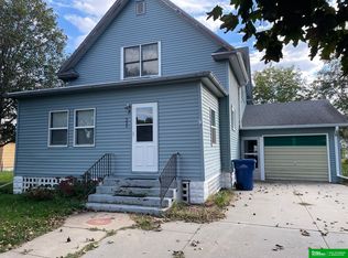 325 Crystal St, Lyons, NE 68038