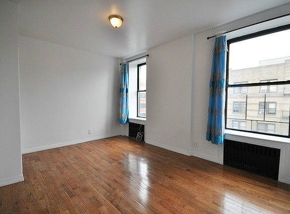 5th image of 1878 Lexington Ave APT 3C
