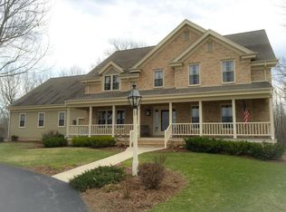 W1747 Bente Rd, Helenville, WI 53137