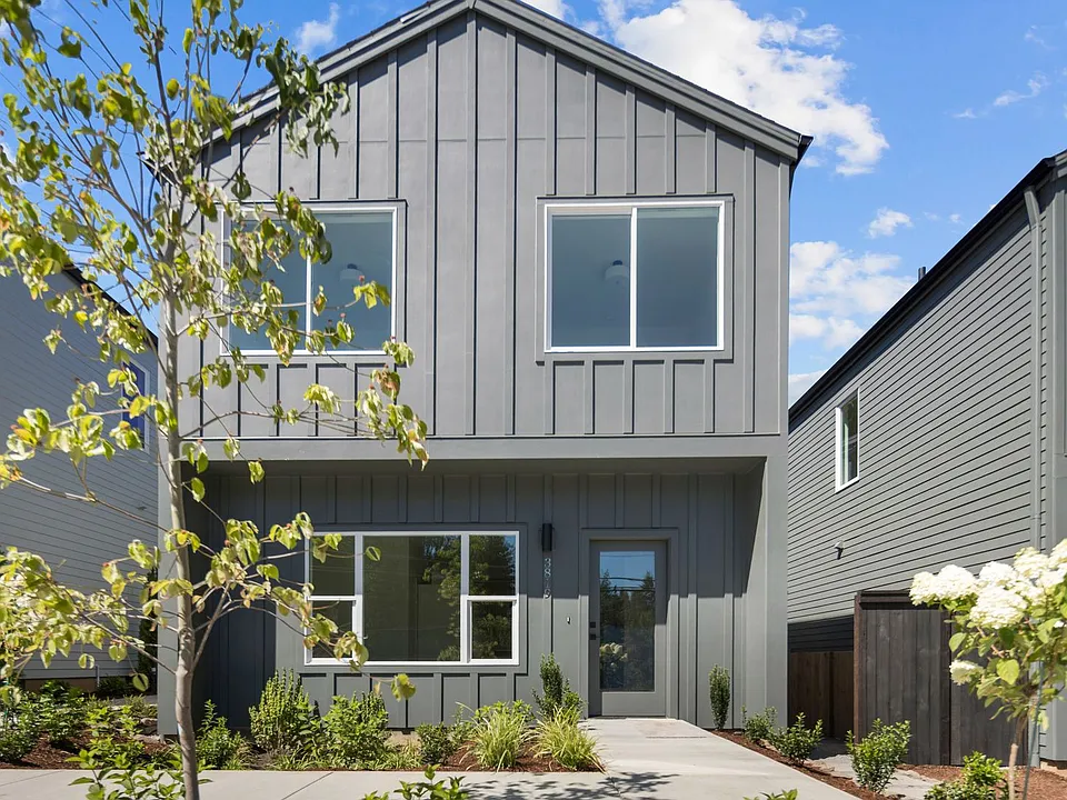 3819 SW Pomona St