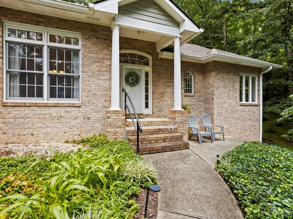 330 Sweetwater Hills Dr #135, Hendersonville, NC 28791