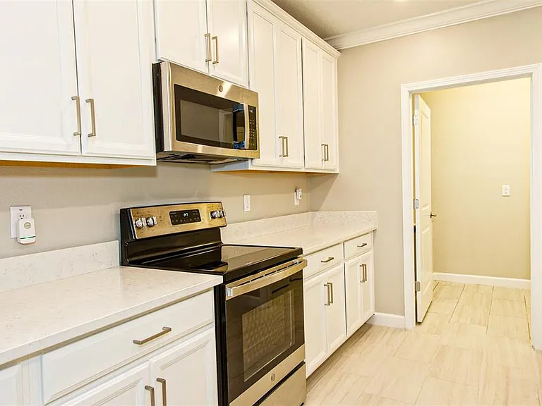 16657 Shell Bay Dr — Photo 21