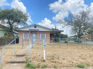 1720 Garfield St, Laredo, TX 78043