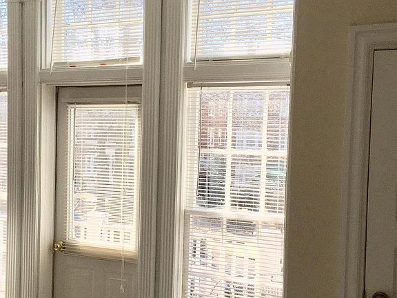5th image of 1511 Delaware Ave APT 2