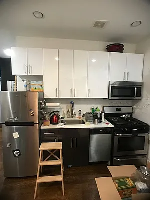 Rented by City Prime Commercial Realty  | media 4