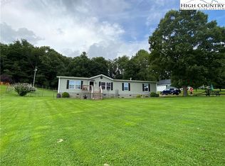 2316 Old Barrett Rd, Ennice, NC 28623